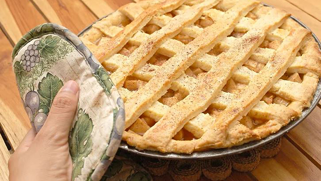 Cách làm bánh táo ngọt ngào quyến rũ
